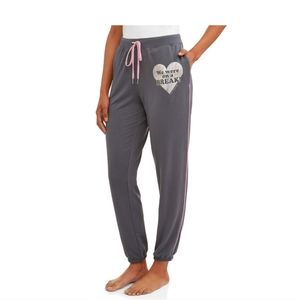 6/$20 Friends Women's medium Sleep Jogger Pant we were on a break